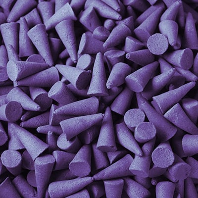 conos de incienso natural violeta